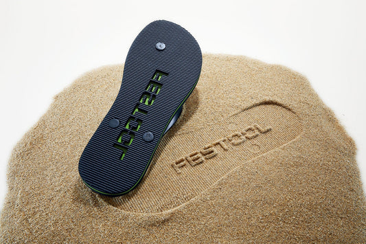 Festool Zehensandalen TOSD-FT1 mit Logostanzung im Sand, dunkelblau mit grünem Festool-Logo