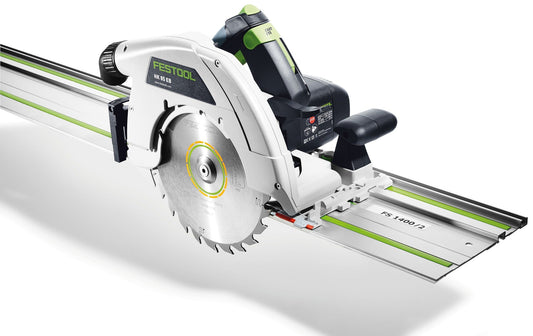 Festool Handkreissäge HK 85 EB mit Kreissägeblatt auf Führungsschiene FS 1400/2 montiert